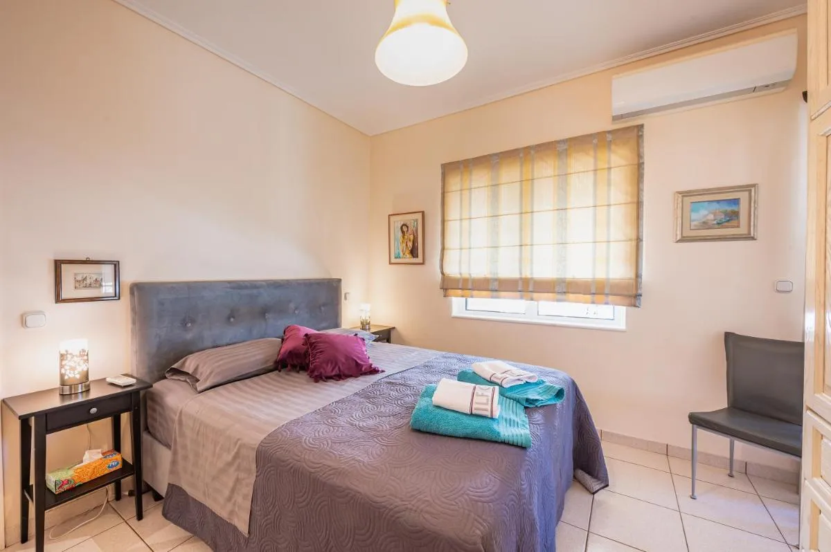 Image 2 of Glyfada’s Cosy Apartments