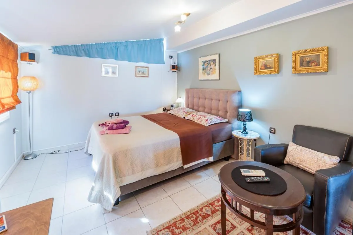 Image 3 of Glyfada’s Cosy Apartments