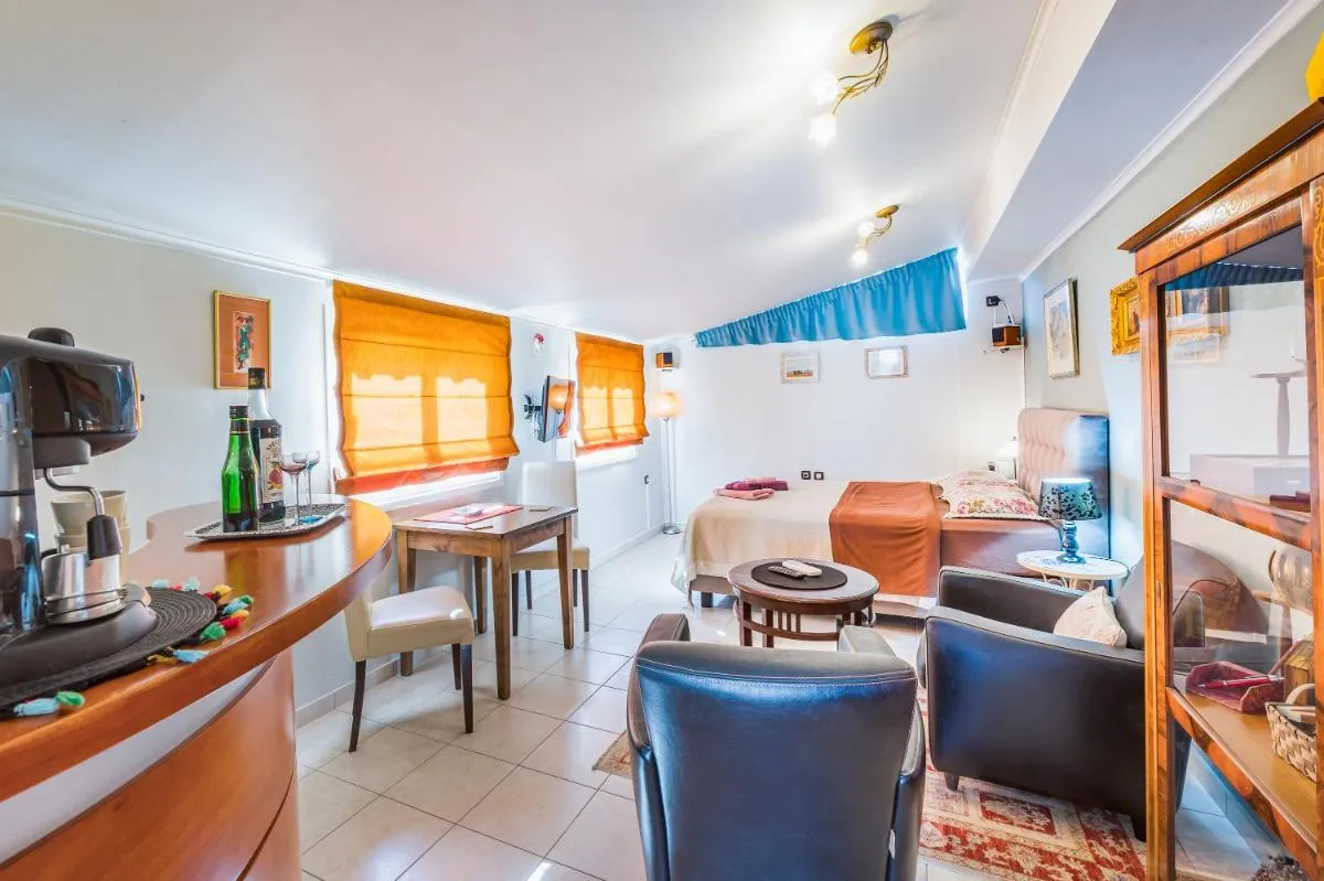 Image 5 of Glyfada’s Cosy Apartments