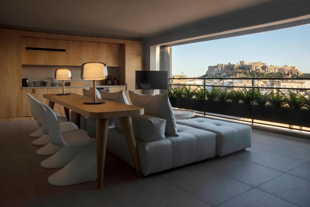 Image of Groovy by Stylish Stays
