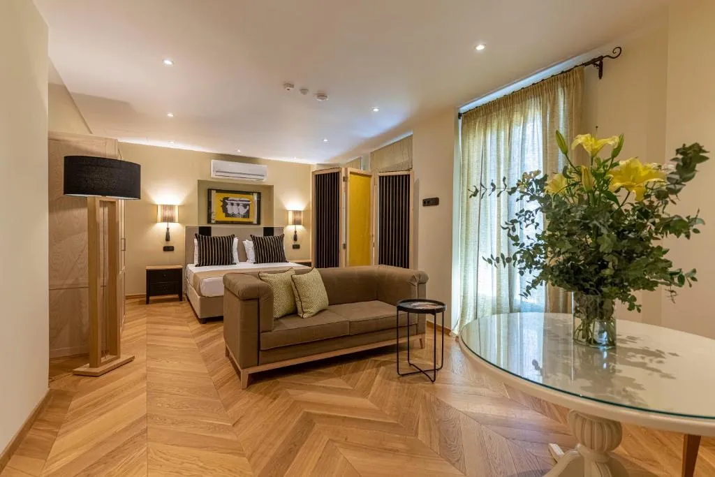 Image of IPELHOME – Plaka Boutique Apartments