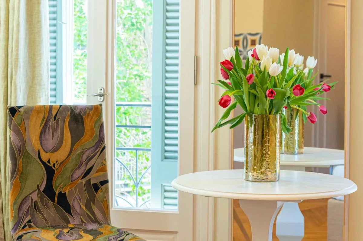 Image 1 of IPELHOME – Plaka Boutique Apartments