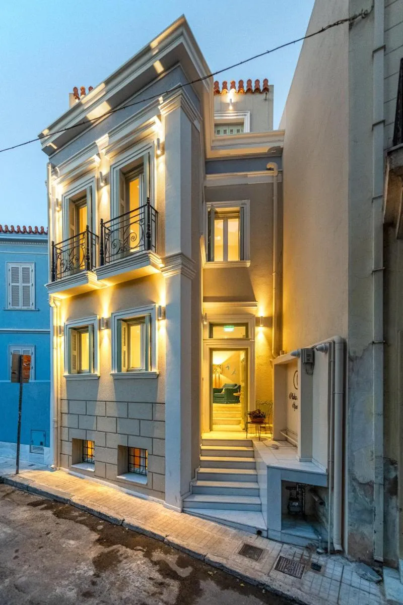 Image 4 of IPELHOME – Plaka Boutique Apartments