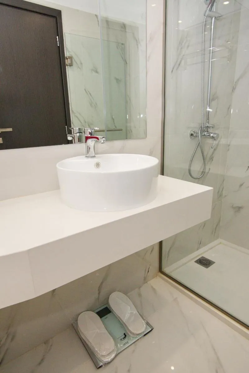 Image 4 of International Atene hotel