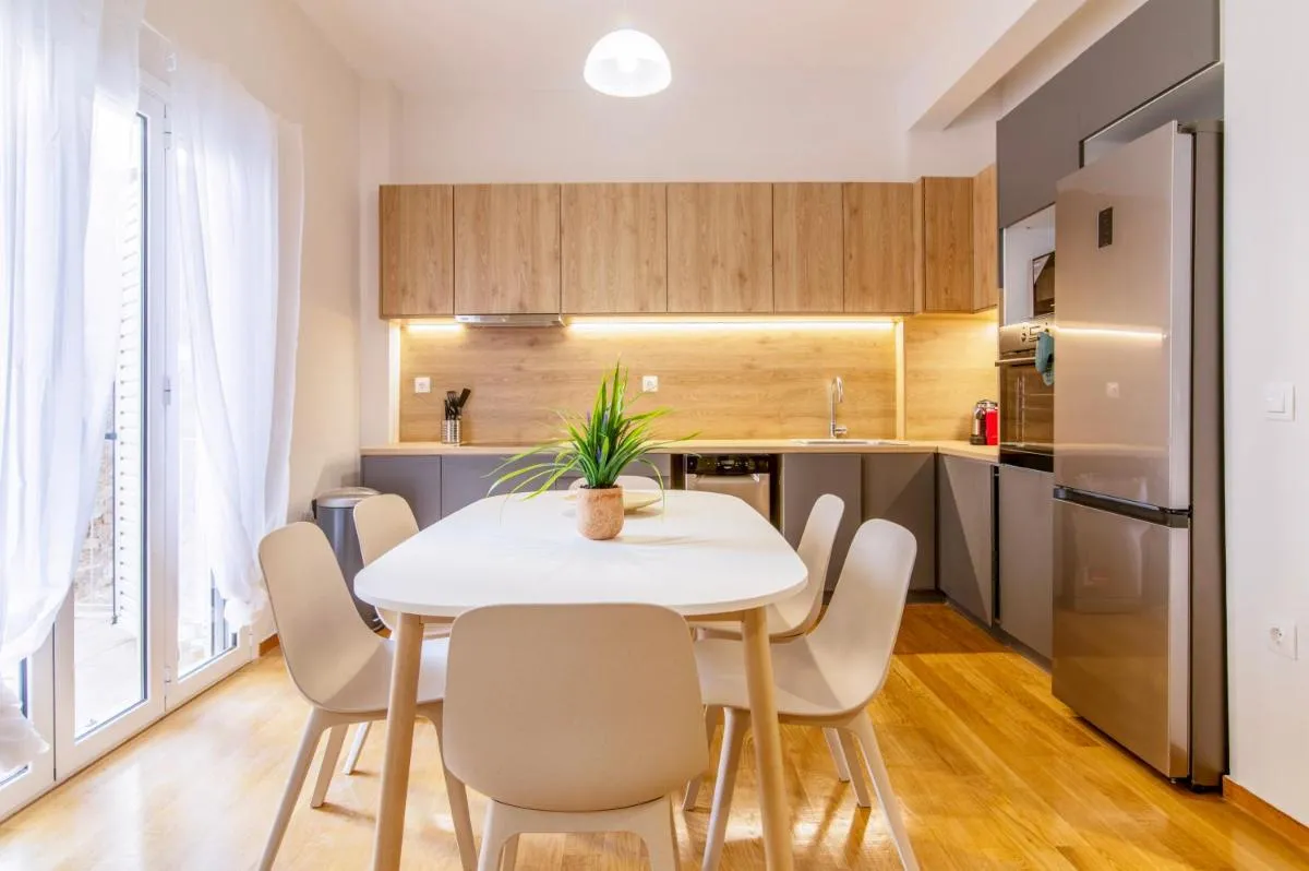 Image 5 of Koukaki Lux Apartment
