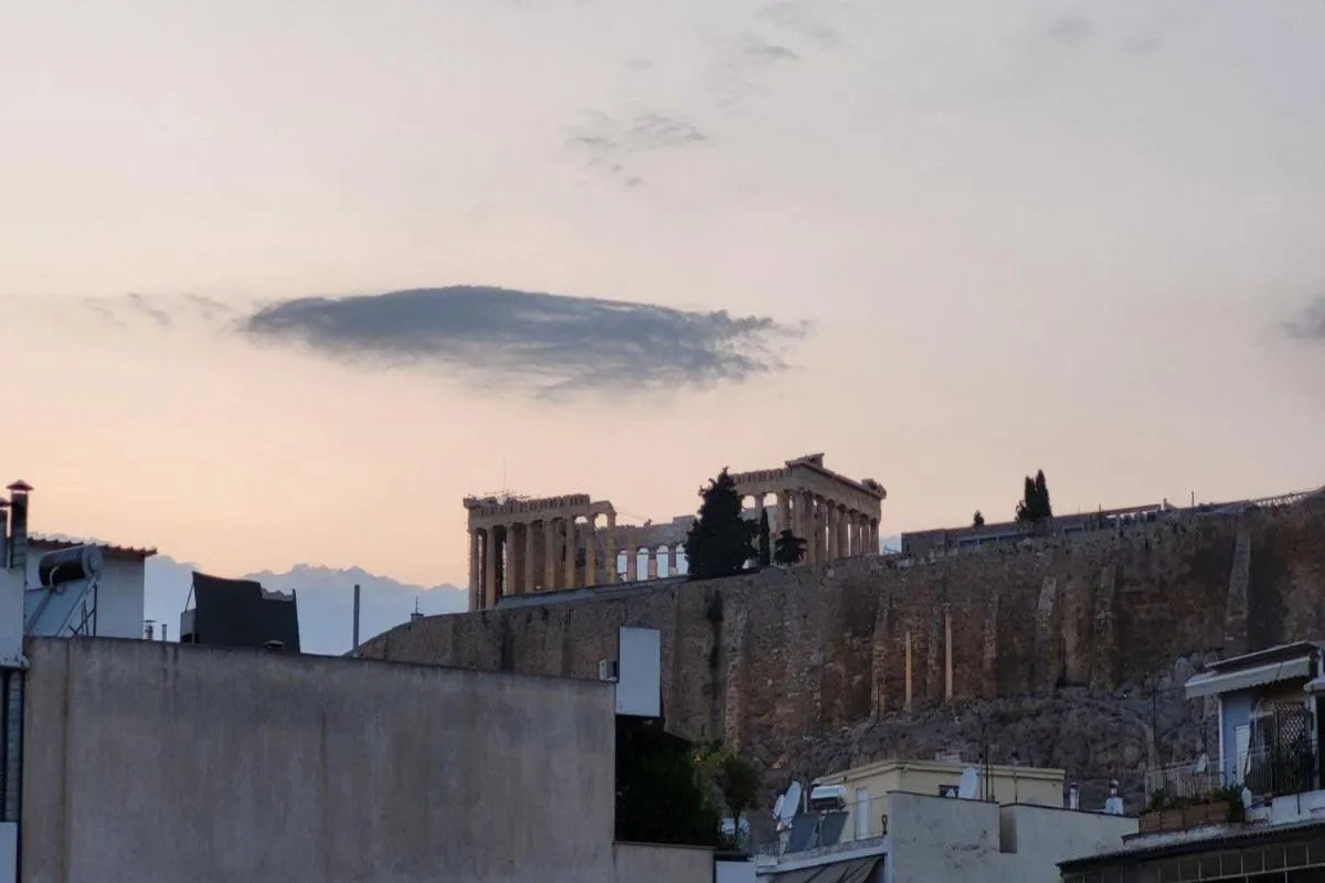 Image 2 of LView Acropolis