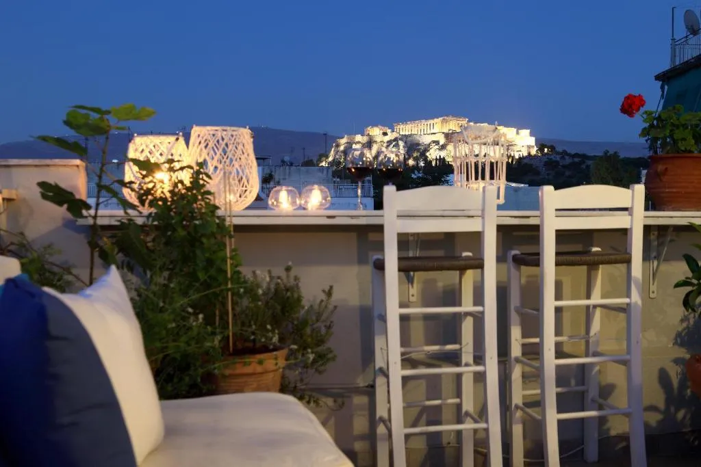 Image of Live in Athens, THISEIO Residency, Our first love #01