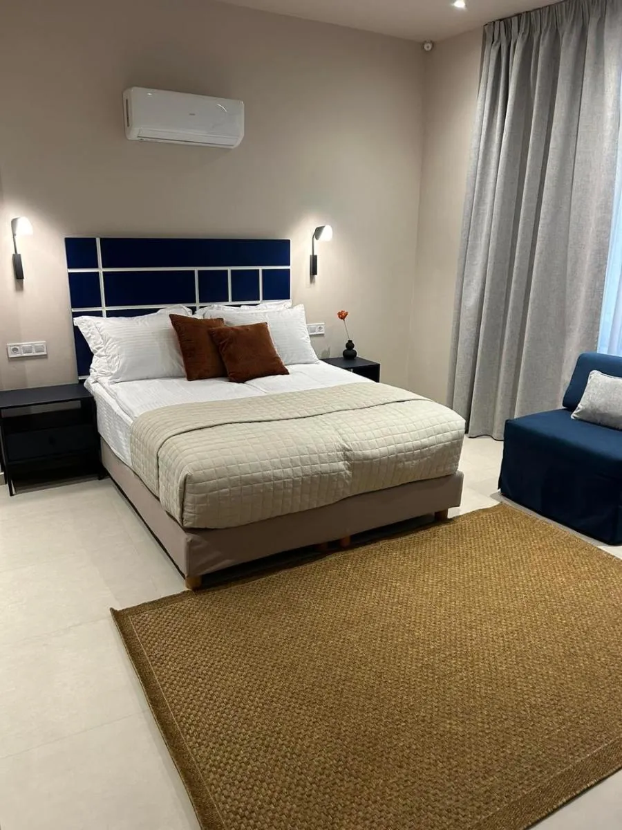 Living Yard Thissio — hotel photograph 3