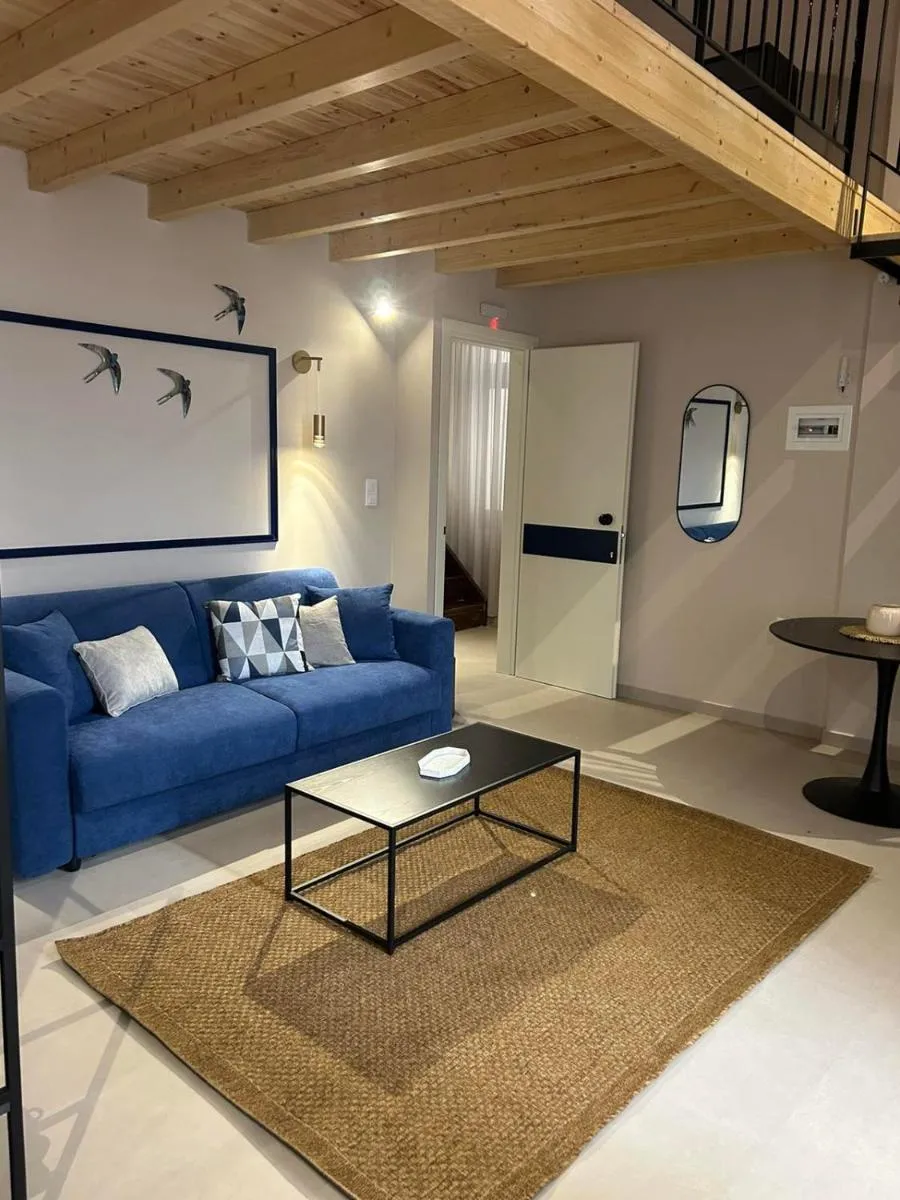 Living Yard Thissio — hotel photograph 2