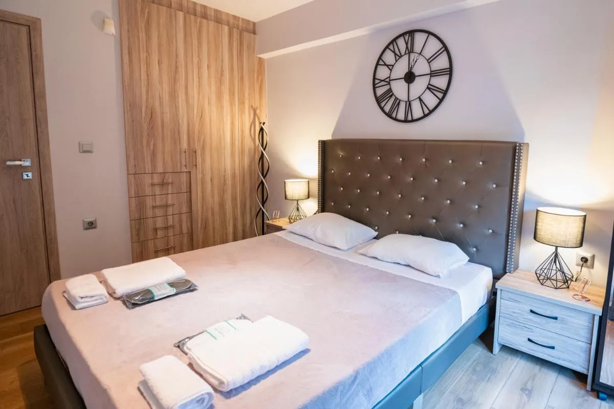 Image 3 of Lux Modern Apt Ανακαινισμένο διαμέρισμα 150m από την πλαζ ‘ΈΔΕΜ’