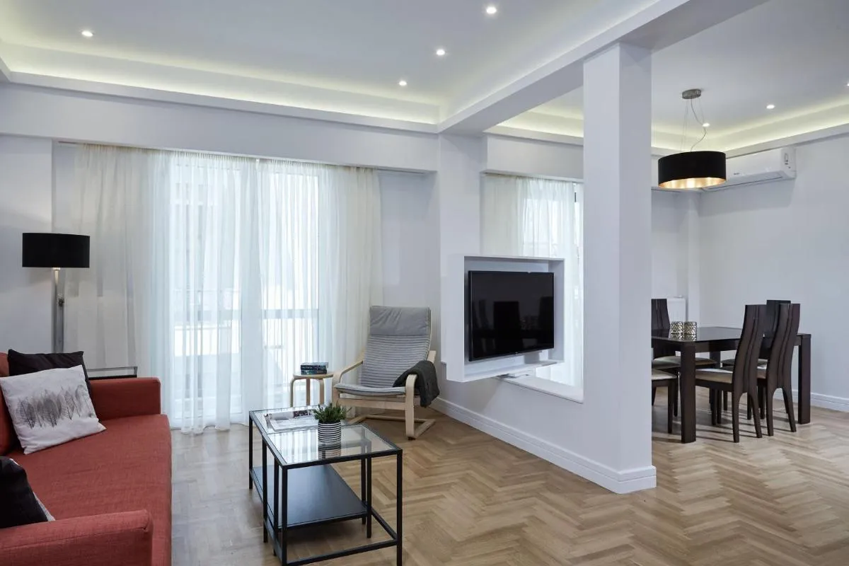 Image 5 of Luxurious Spacious Apt next to Hilton Hotel