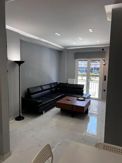 Image 5 of Luxurious, Spacious, Modern, Fully Renovated Apartment close to Acropolis, Koukaki, Metro Station ”Sygrou-Fix”