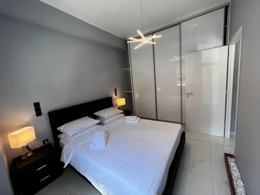 Image of Luxurious, Spacious, Modern, Fully Renovated Apartment close to Acropolis, Koukaki, Metro Station ”Sygrou-Fix”
