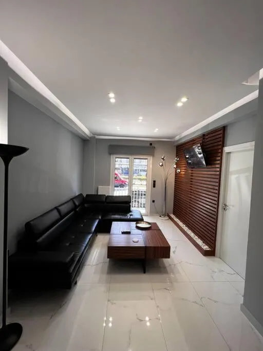 Image 4 of Luxurious, Spacious, Modern, Fully Renovated Apartment close to Acropolis, Koukaki, Metro Station ”Sygrou-Fix”