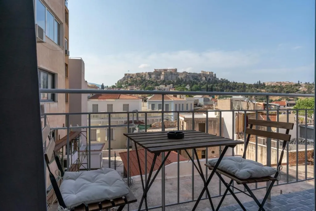 Image of Luxury apartment overlooking the citadel of Tsakas