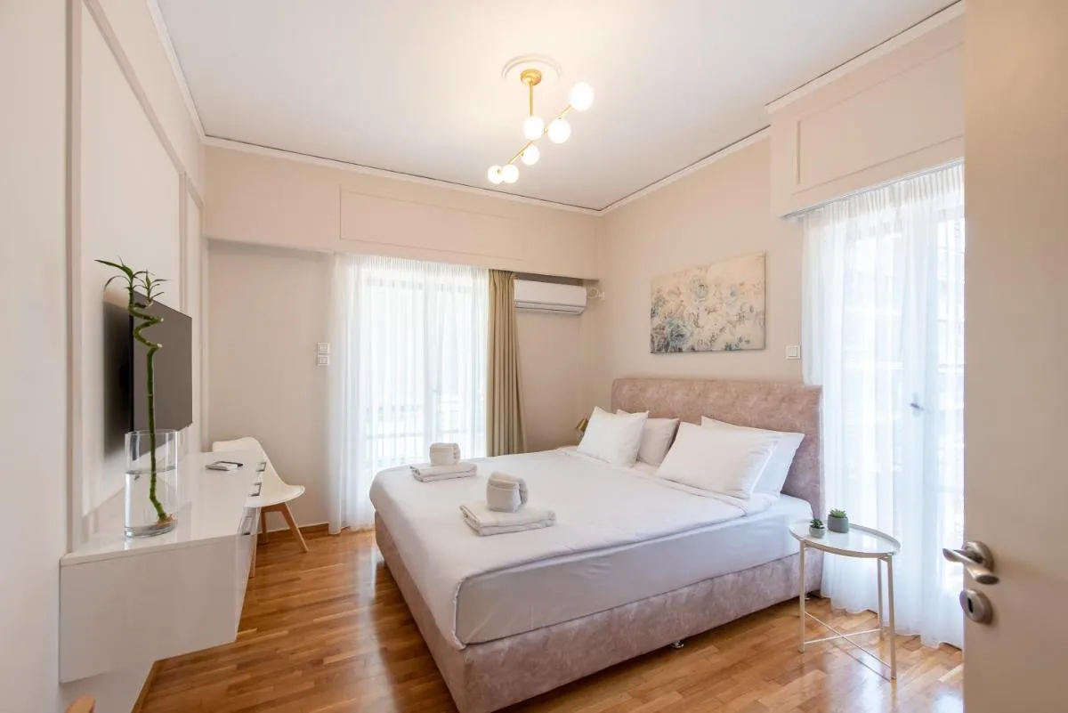 Image 2 of MEDLUXE LUXURY APARTMENT !
