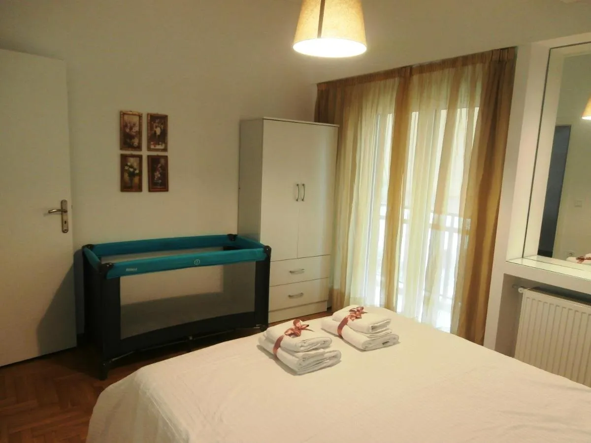 Image 3 of Marveco Apartment