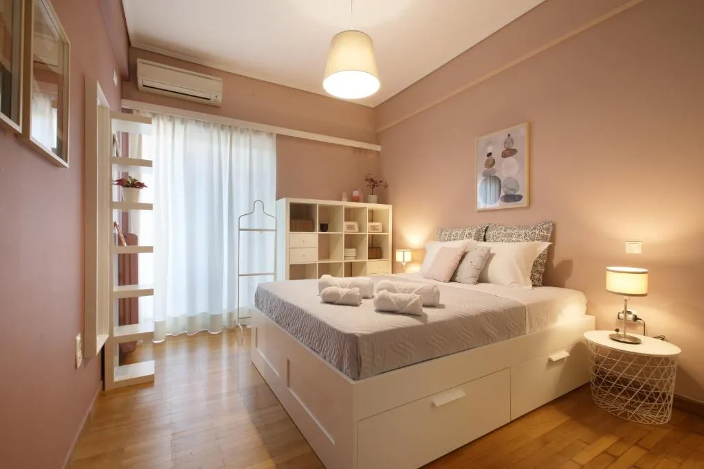 Image of Modern 2BD apartment next to Acropolis