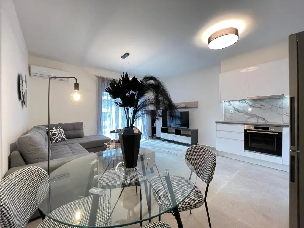 Image of Modern Apartments near Marina Flisvos