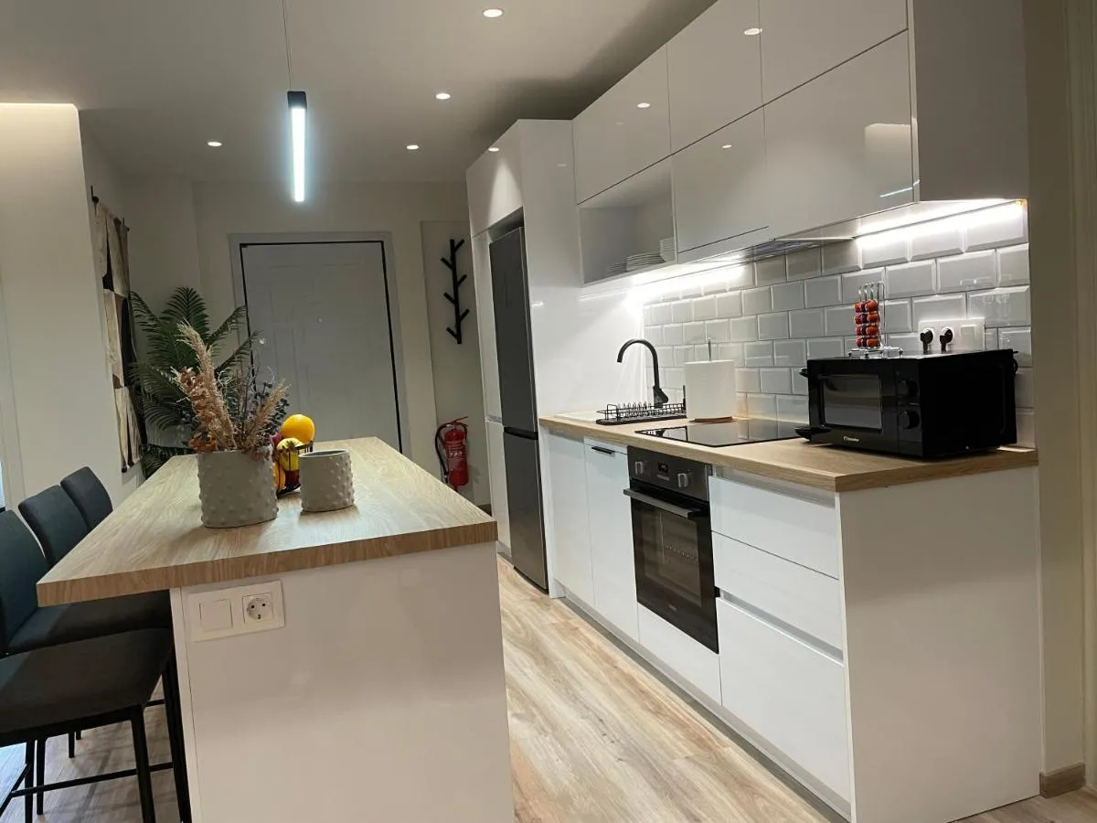Image 5 of Modern & Spacious 3BR apartment