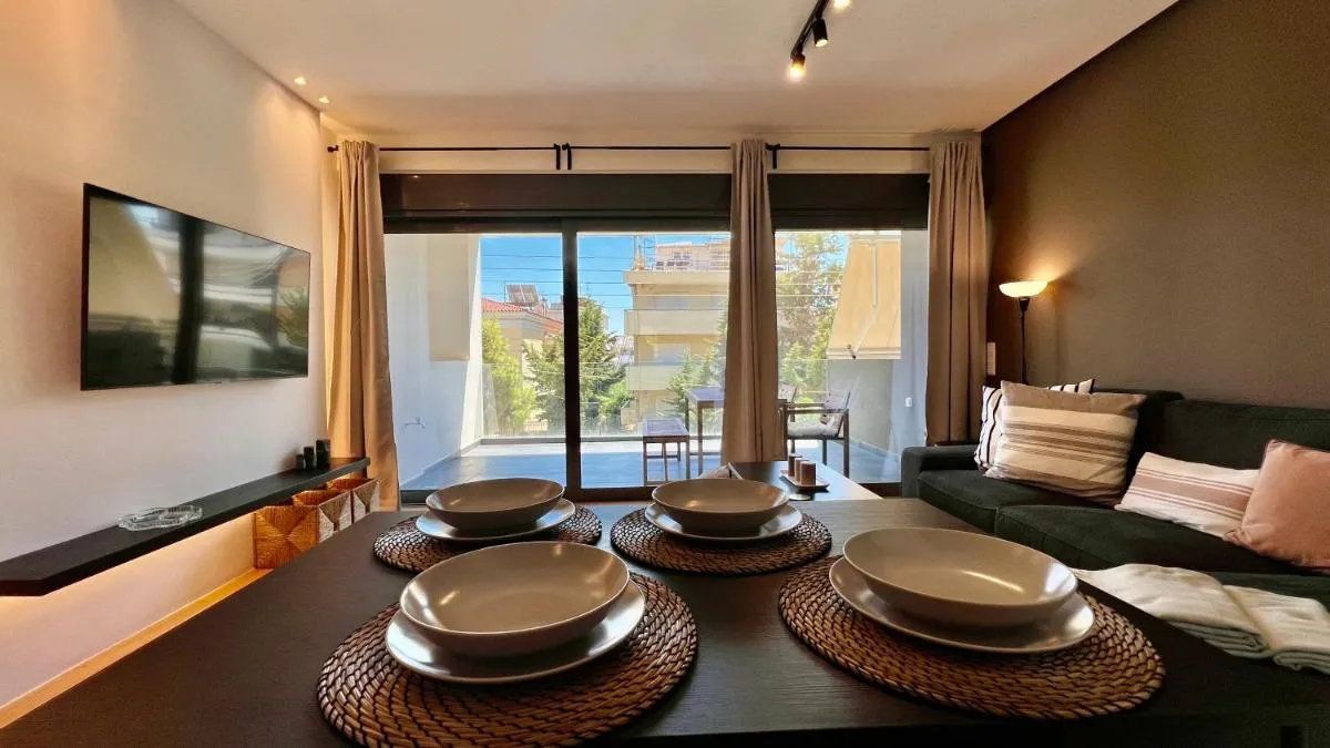 Image 5 of Orfeos Modern Retreat in Glyfada