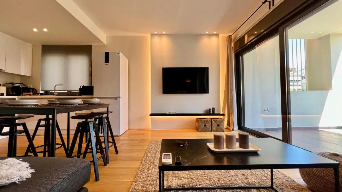 Image 4 of Orfeos Modern Retreat in Glyfada