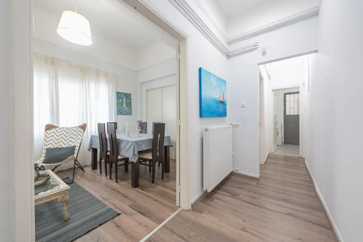Image 5 of Peaceful and comfy 2BA in Athens heart