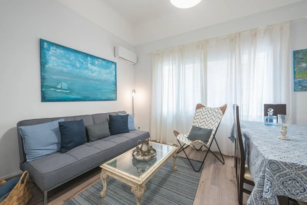 Image 6 of Peaceful and comfy 2BA in Athens heart