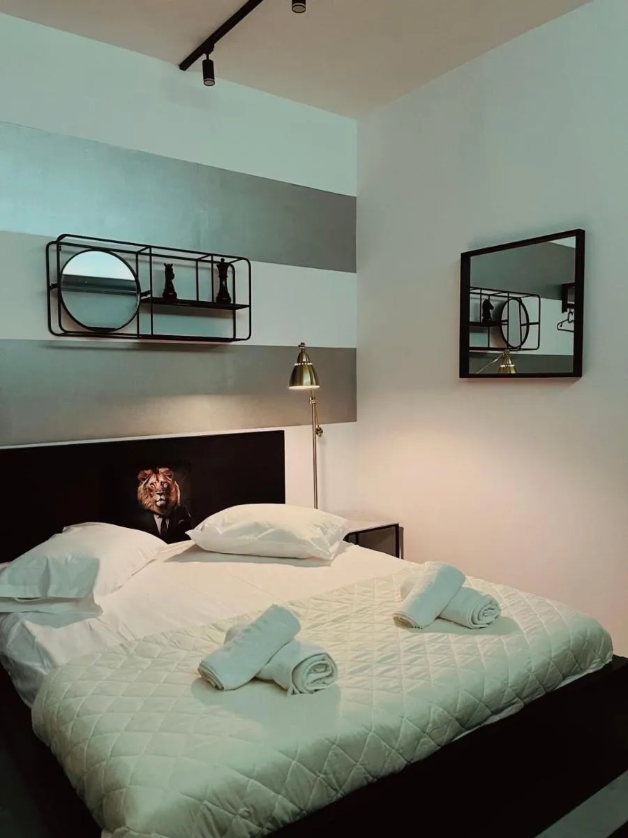 Image 5 of Poseidon Suite