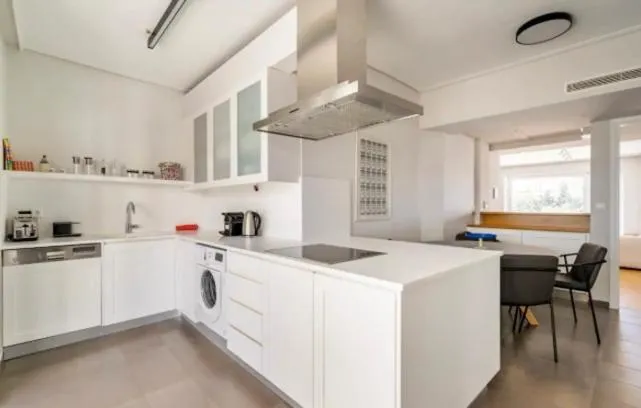 Image 6 of Pratinou Penthouse