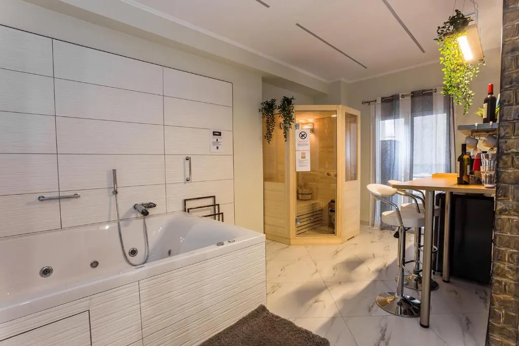 Image of ROMANTIC DELUXE SVITE wise Jacuzzi and Sauna