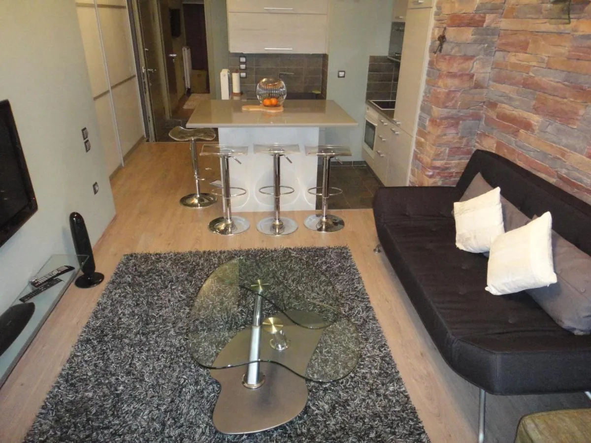 Image 5 of Soho Athene Apartment
