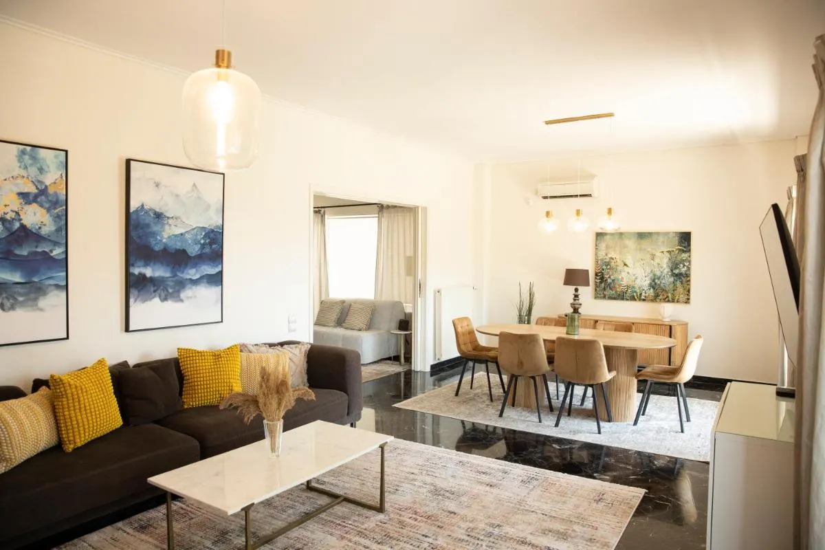 Image 6 of Spacious Glyfada Golf 4BR -Near Beach + Shops