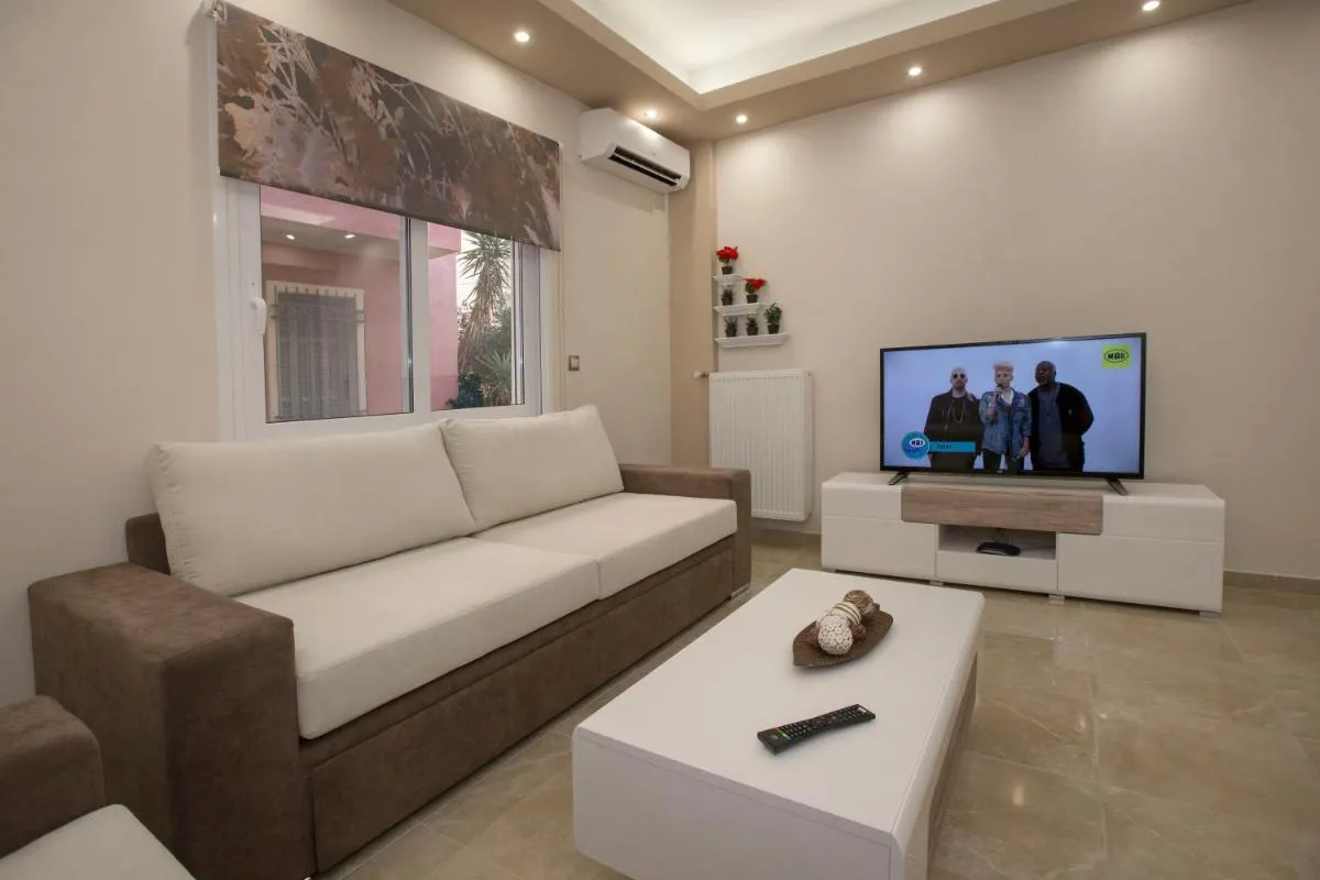 Image 3 of Spacious & convenient place near Acropolis Museum by GHH
