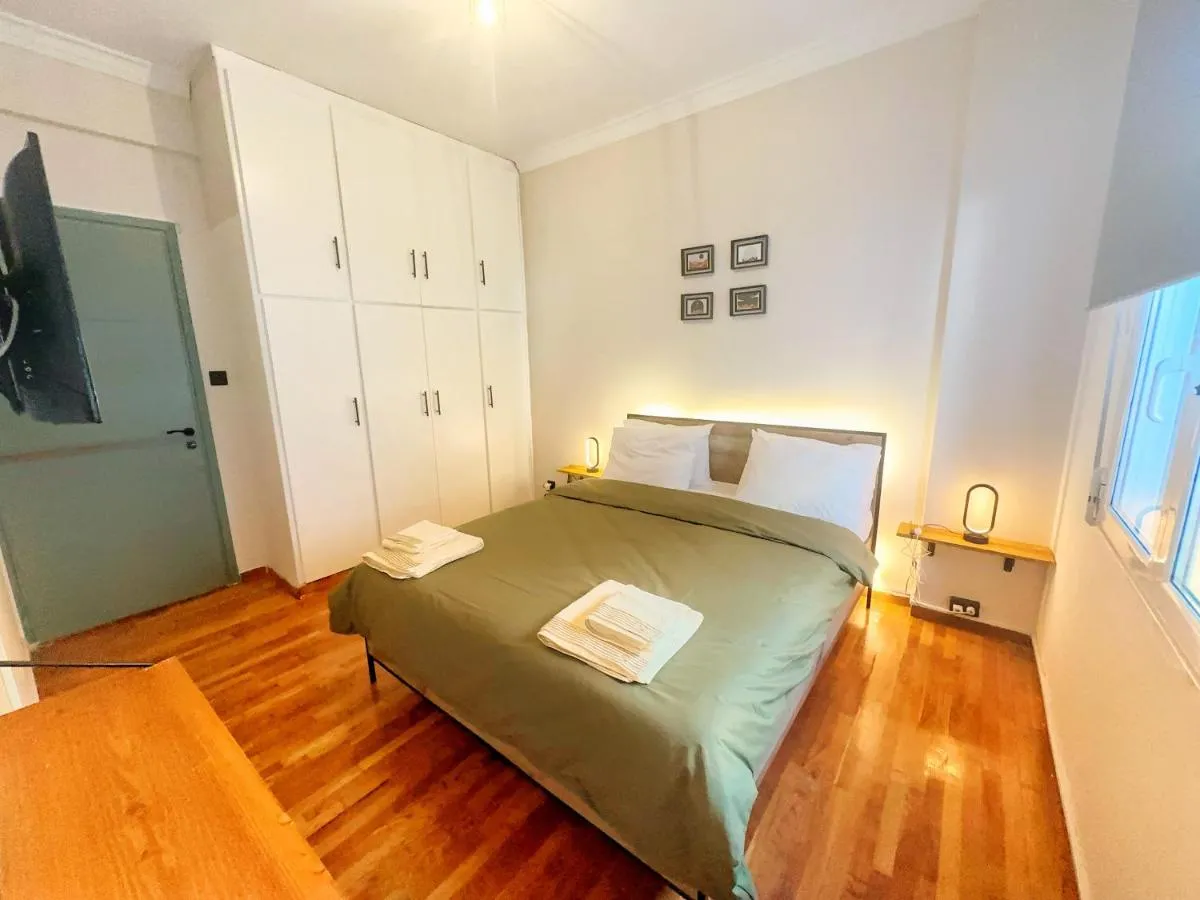 Image 1 of St Tomas Square Apartment