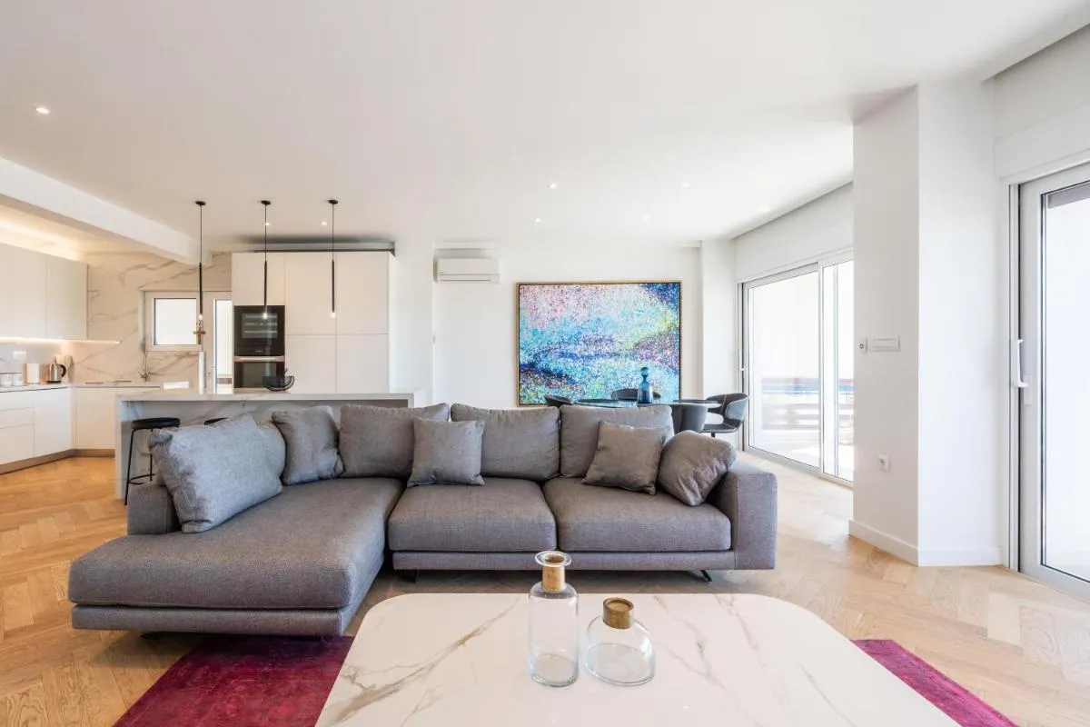 Image 2 of Stunning Athens Riviera 3 BD Apt