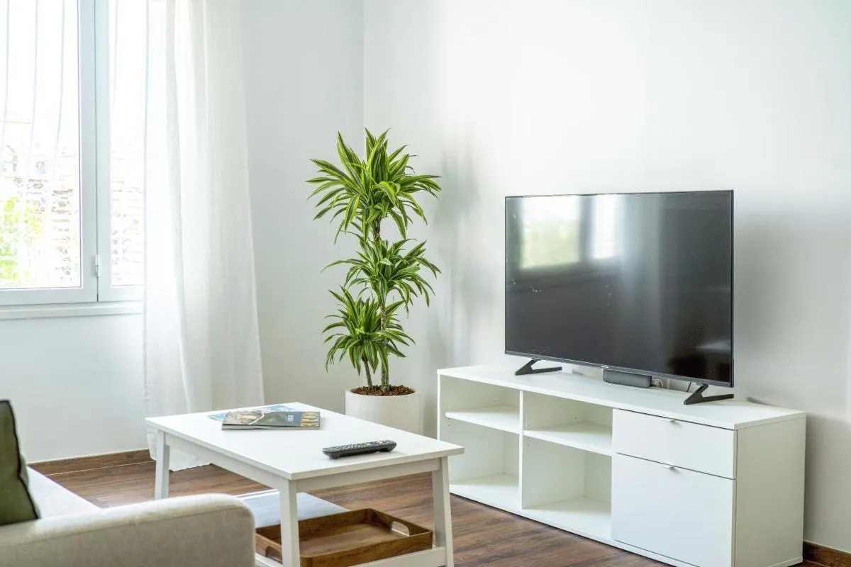 Image 3 of Superb flat in the historic centre of Athens