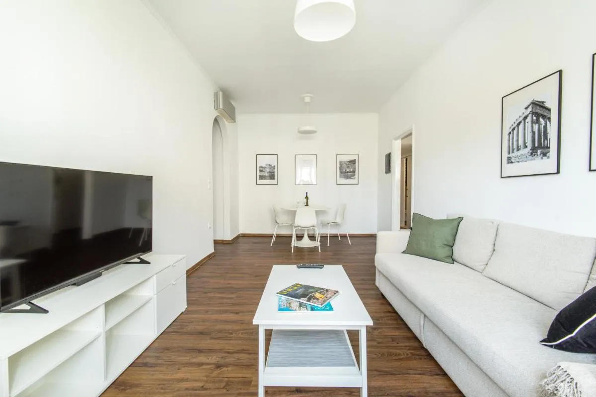 Image 4 of Superb flat in the historic centre of Athens