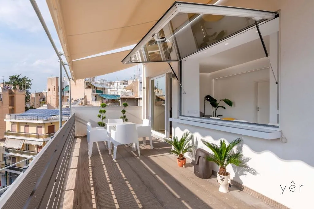 Image of Terrace House for Festive Fun