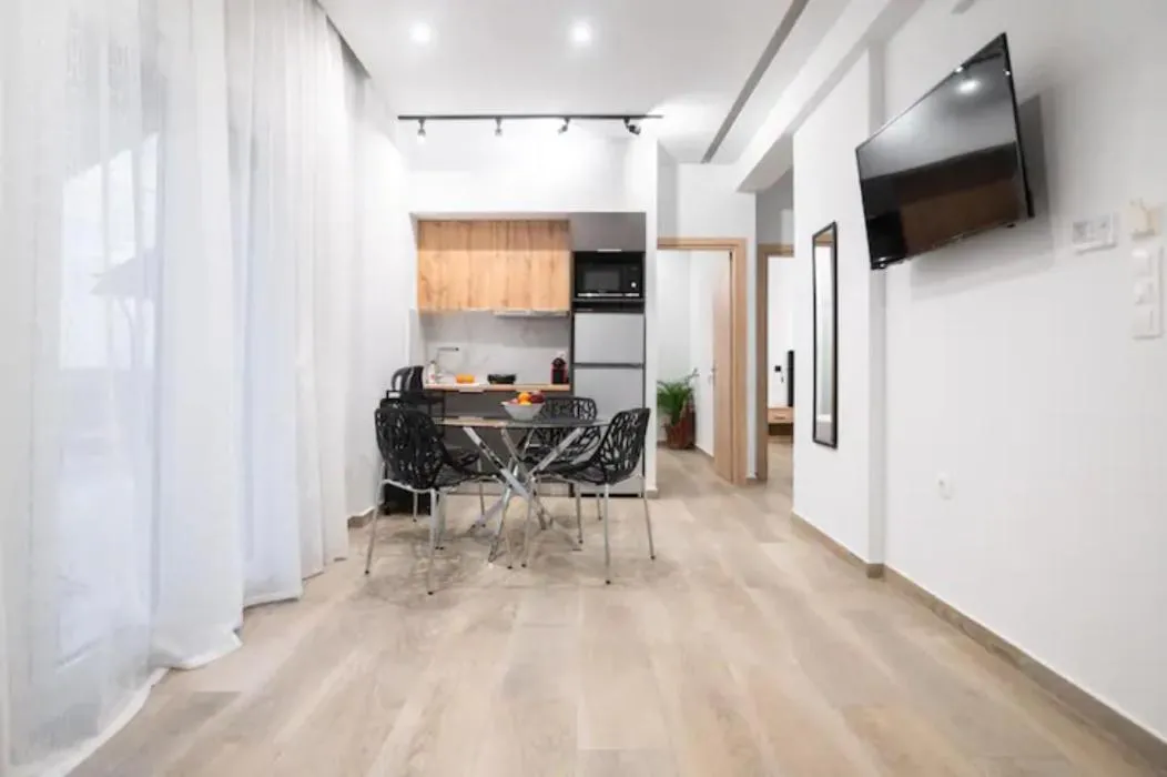 Image 3 of The Avra apartment