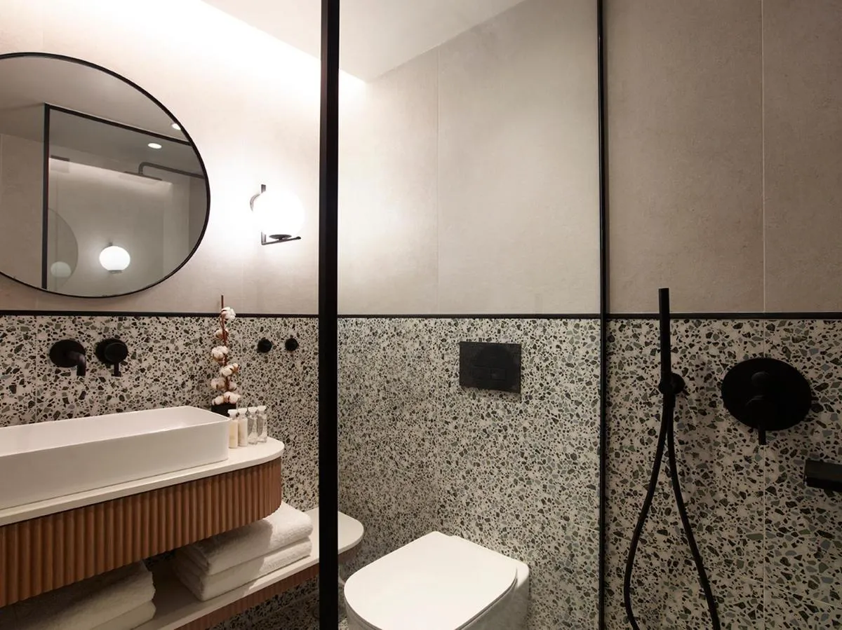 Image 4 of Titania Hotel
