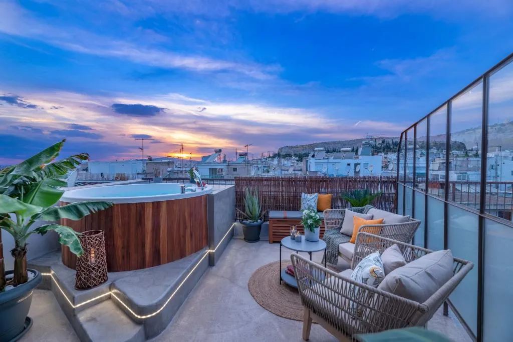 Image of TopFloor Getaway Balcony&Hot tub+Acropolis view
