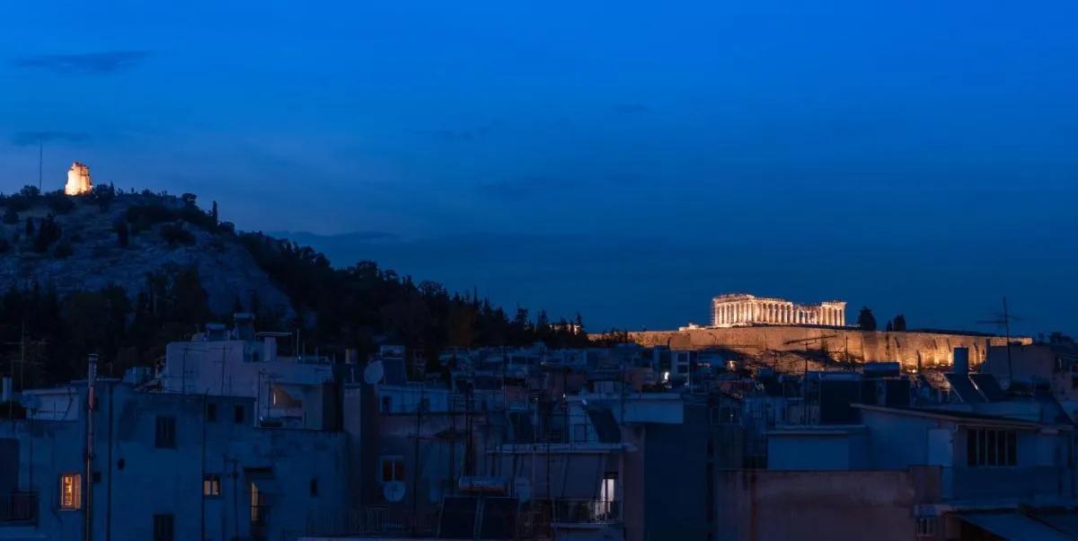 Image 2 of TopFloor Getaway Balcony&Hot tub+Acropolis view