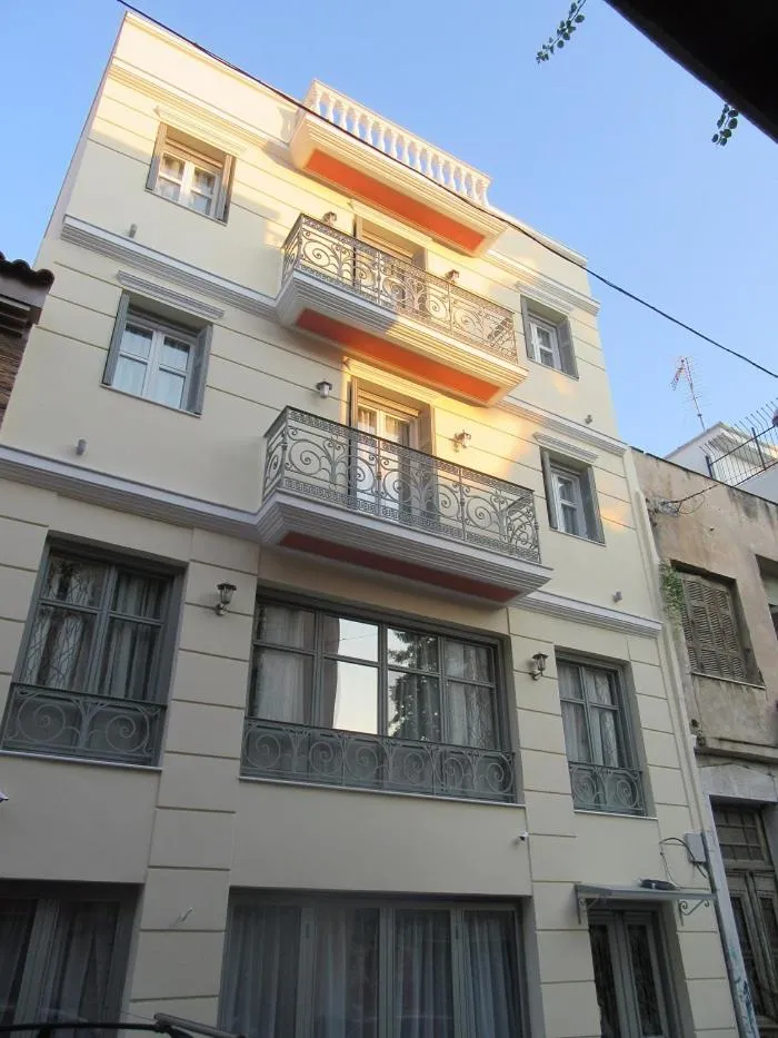 Image 4 of UrbanStay
