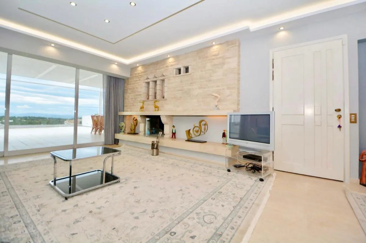 Image 6 of Villasonboard Vouliagmeni Penthouse Veranda Sea-view & beach