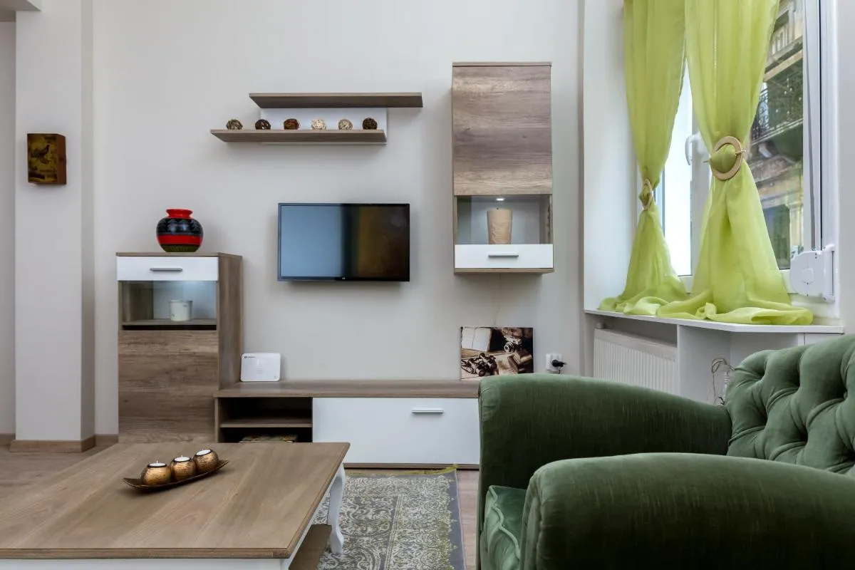 Image 2 of Vintage Apartment in the Heart of Plaka