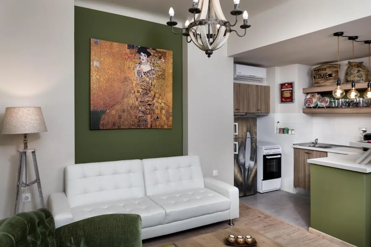 Image 3 of Vintage Apartment in the Heart of Plaka