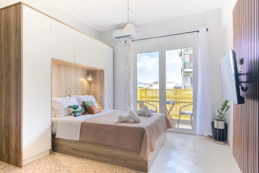 Image of Vivid Stays Athens