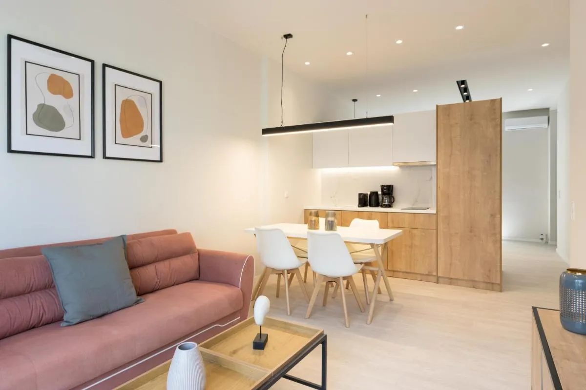 Image 1 of Voda Luxury Residence #402 – Acropolis View Rooftop