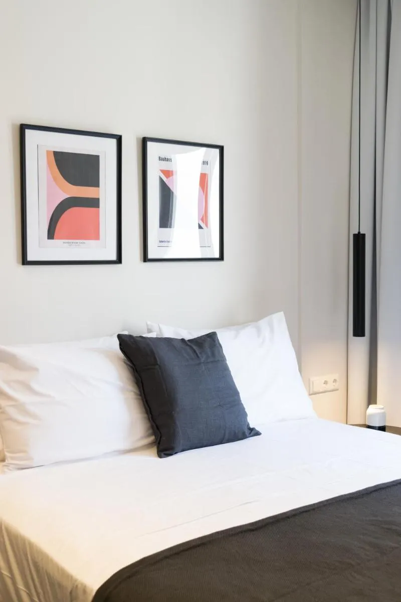 Image 3 of Voda Luxury Residence #502 – Acropolis View Rooftop